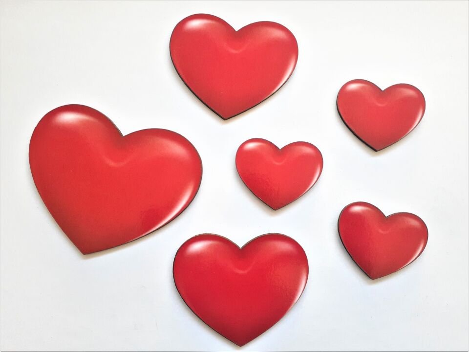 Kalp Figürlü Kapı Duvar Dolap Ahşap Yapıştırma Süsü Duvar Dekorasyon